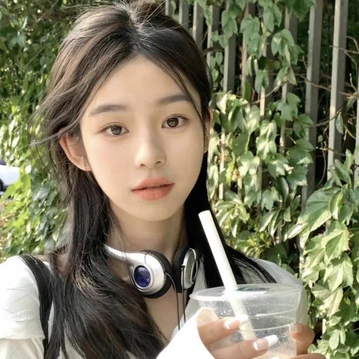 闪亮女孩